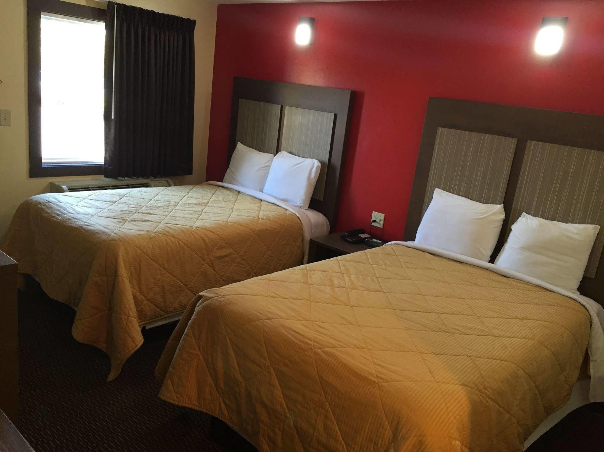 Brick Motor Inn Экстерьер фото